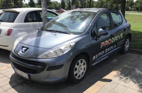 ProDrive Auto Škola Novi Sad vozilo za obuku Peugeot 207, 1,4 HDI
